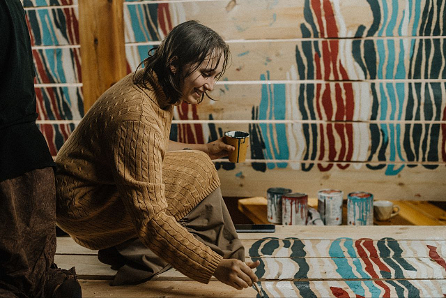 Арт-парк на Байкале живет: летний фестиваль объединил художников со всей России