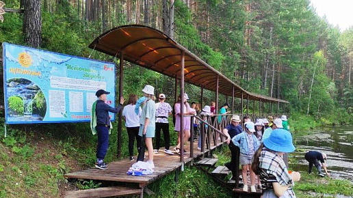 Парк «Лукоморье» благоустраивает территорию у природных источников, впадающих в реку Ода