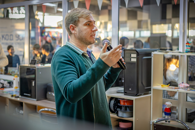 В Ангарске открылся центр «Код успеха» для детей, увлеченных технологиями