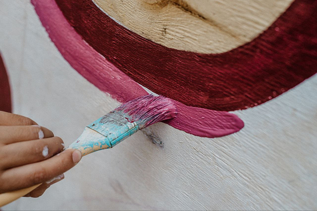 Арт-парк на Байкале живет: летний фестиваль объединил художников со всей России